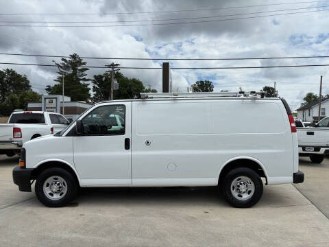 2017 Chevrolet Express 2500