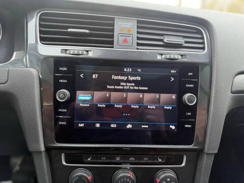 2019 Volkswagen Golf SportWagen