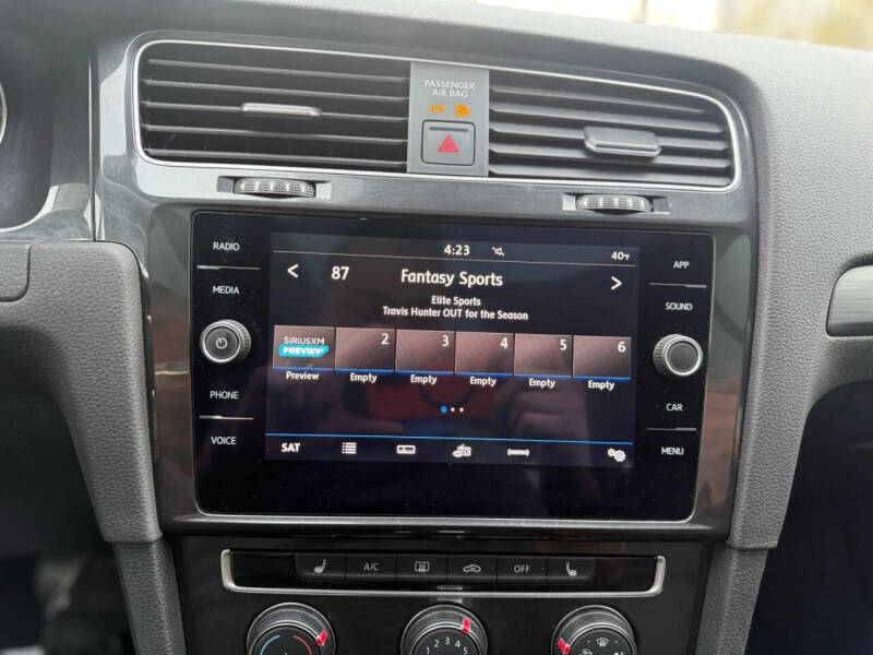 2019 Volkswagen Golf SportWagen