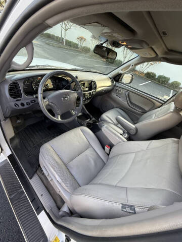 2006 Toyota Sequoia SR5