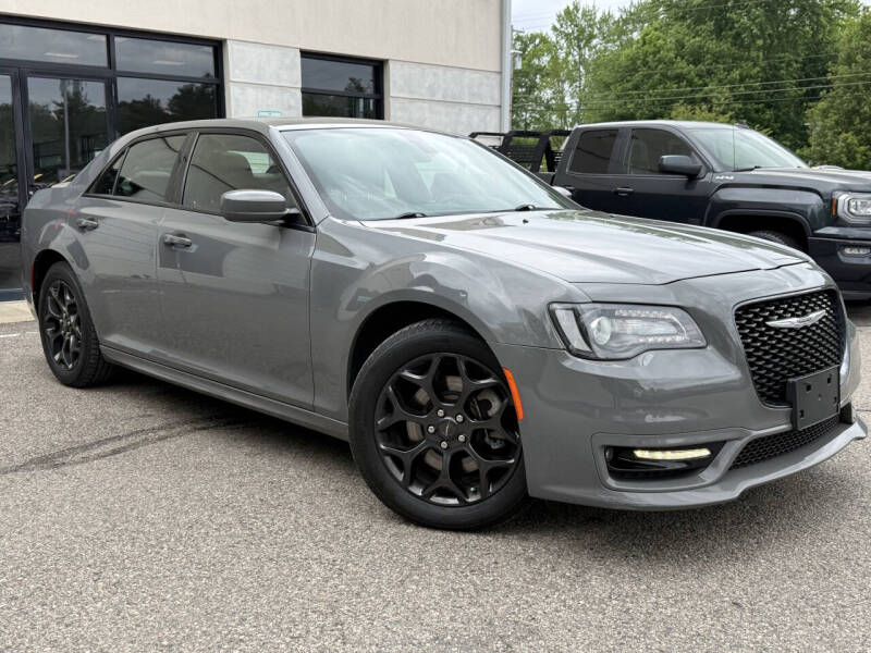 2019 Chrysler 300 S