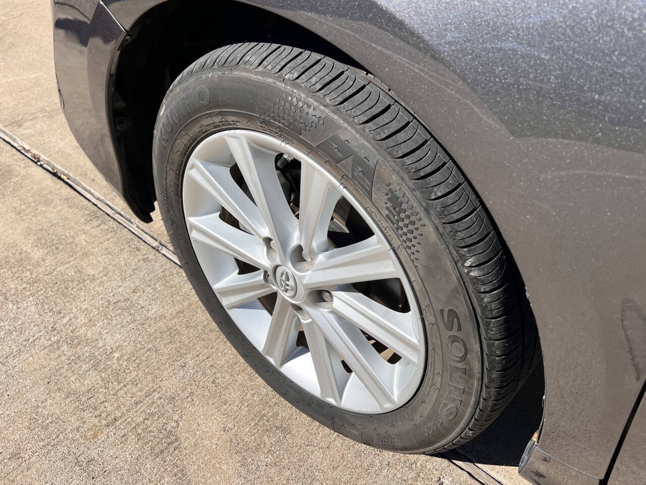 Used Car 2013 Toyota Camry Hybrid  Le 4dr Sedan For Sale Under $12,000 In Austin, Texas