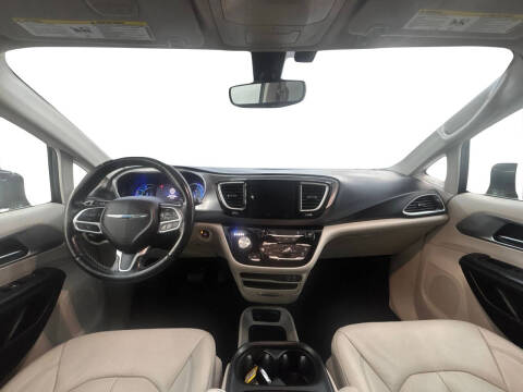 2020 Chrysler Pacifica Hybrid