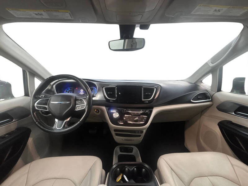 2020 Chrysler Pacifica Hybrid