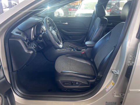 2015 Chevrolet Malibu LT