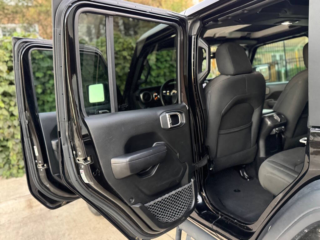 2018 Jeep Wrangler Unlimited for sale at Kanda Motors in Dallas, TX