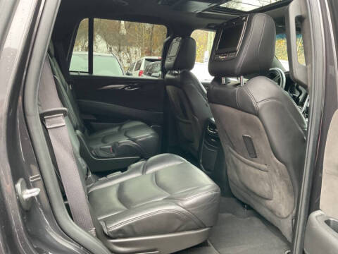 2016 Cadillac Escalade Platinum