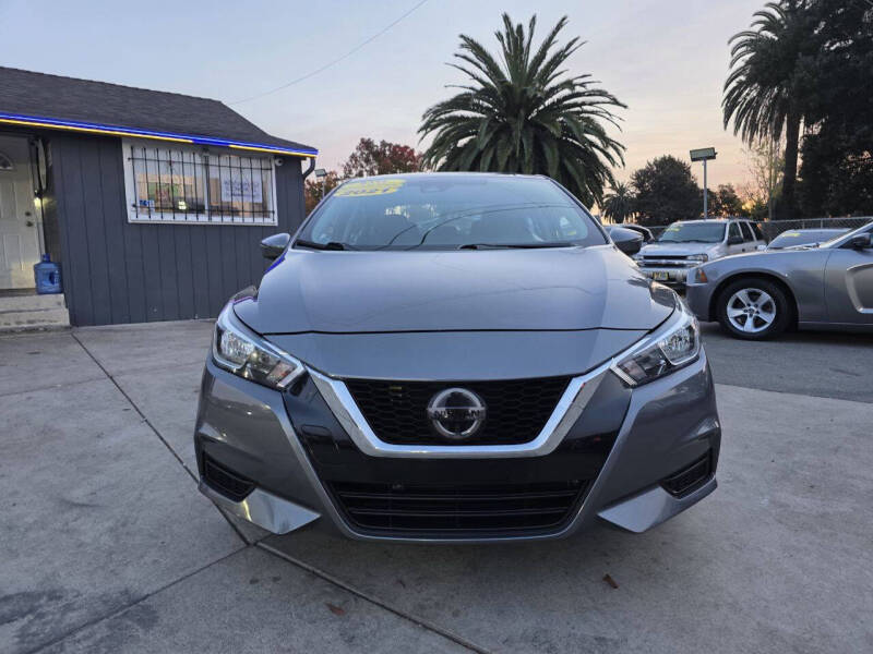 2021 Nissan Versa SV