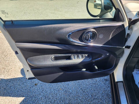 2016 MINI Clubman Cooper S