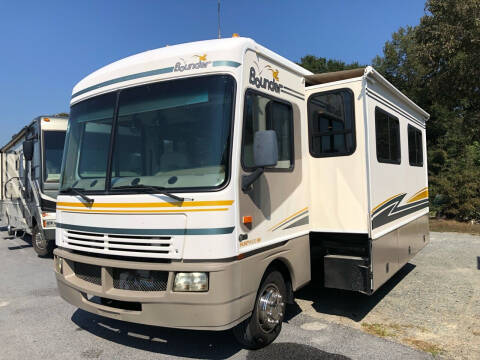 2003 Fleetwood Bounder 35R