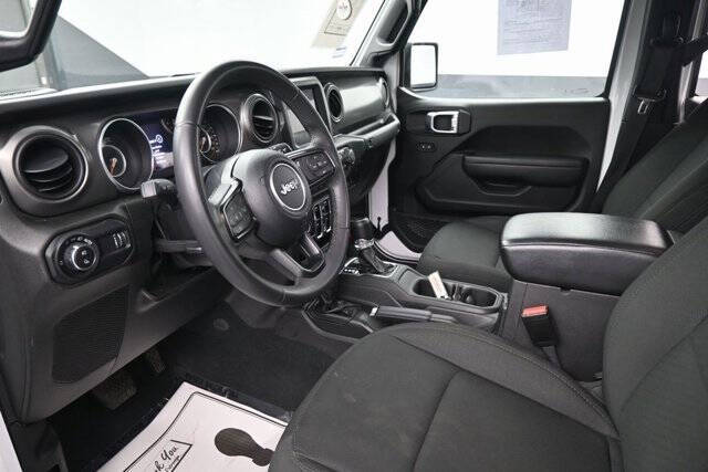 2023 Jeep Gladiator Sport S