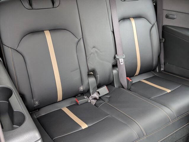 2025 Mazda CX-90 Plug-in Hybrid Premium Plus