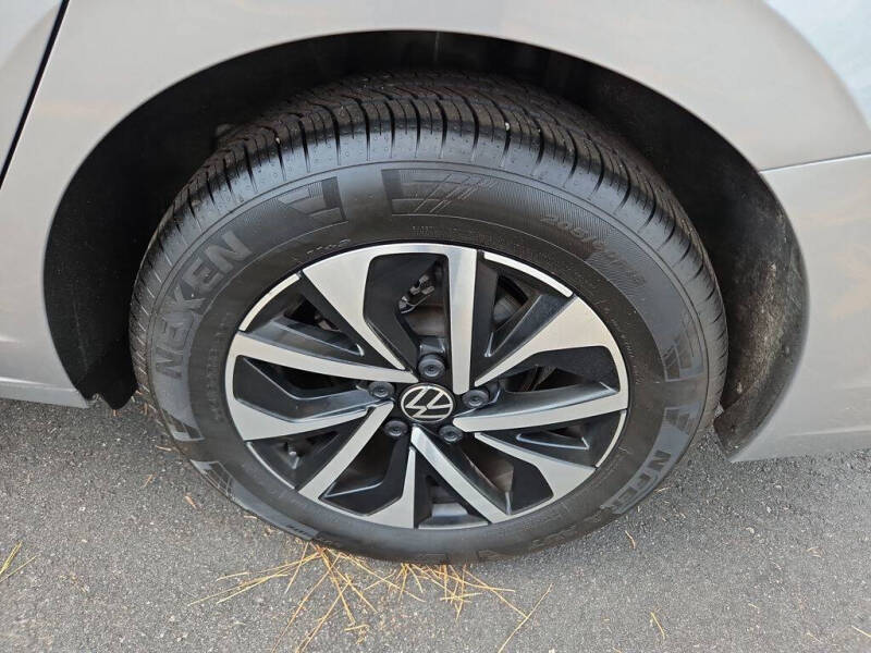 2024 Volkswagen Jetta S