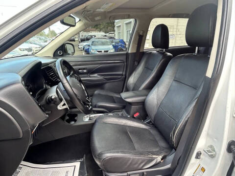 2016 Mitsubishi Outlander GT