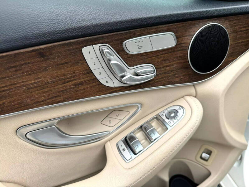 2019 Mercedes-Benz C-Class C 300 4MATIC