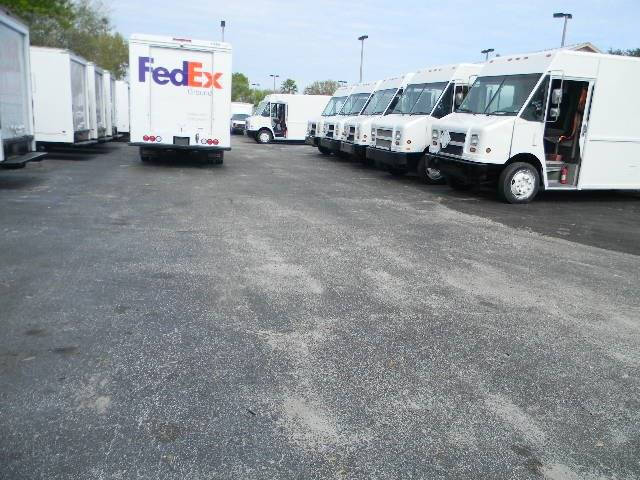 2000 Freightliner MT45 Chassis