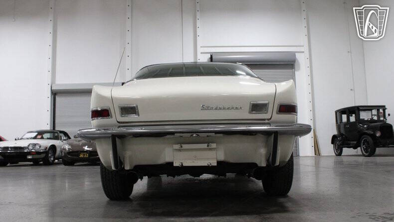 1964 Studebaker Avanti