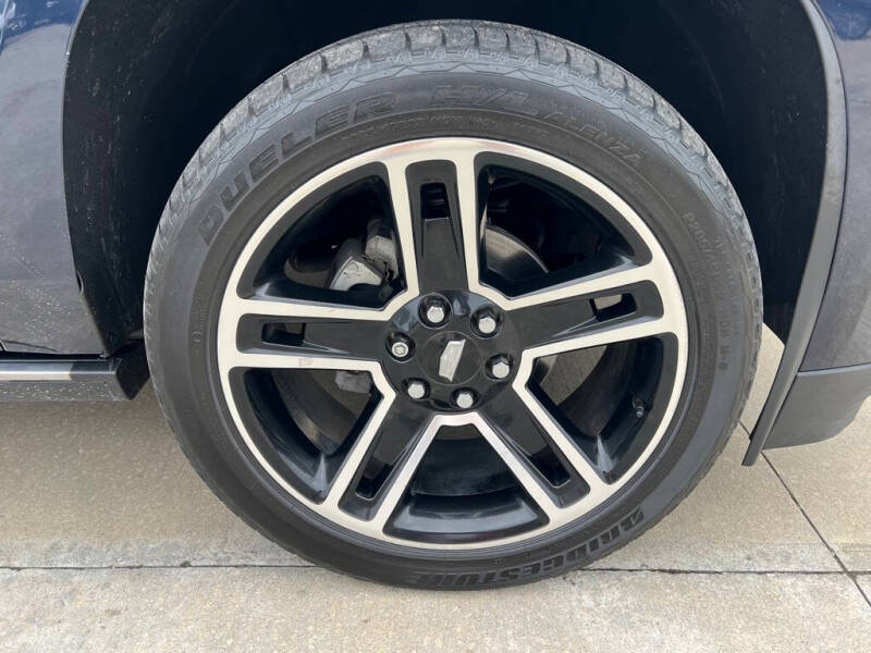 2017 Cadillac Escalade ESV Platinum