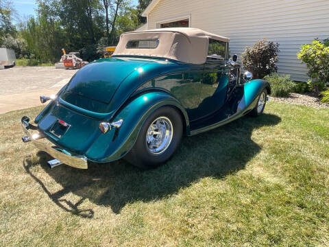 1934 Ford Cabriolet