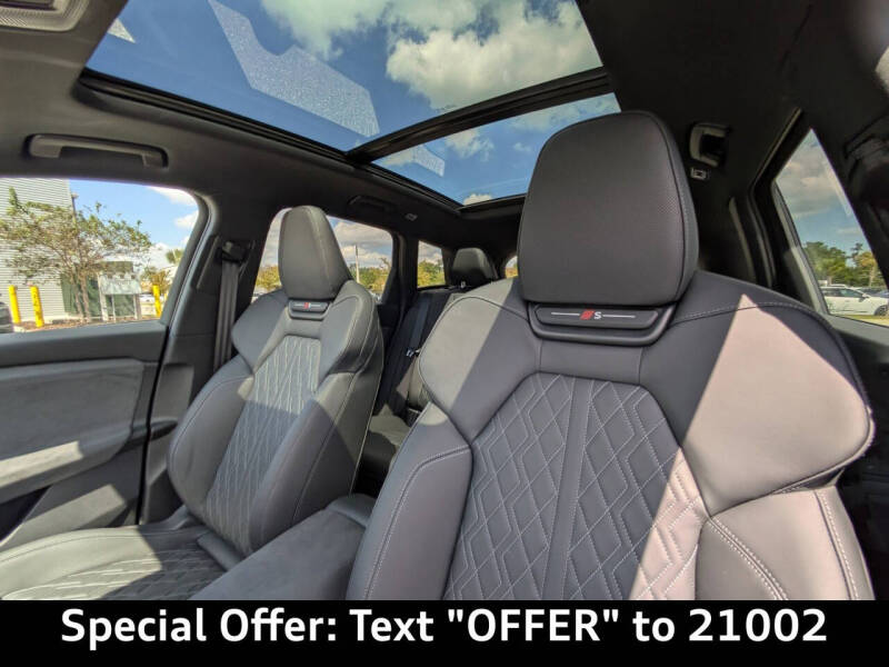 2025 Audi SQ6 e-tron quattro Premium Plus