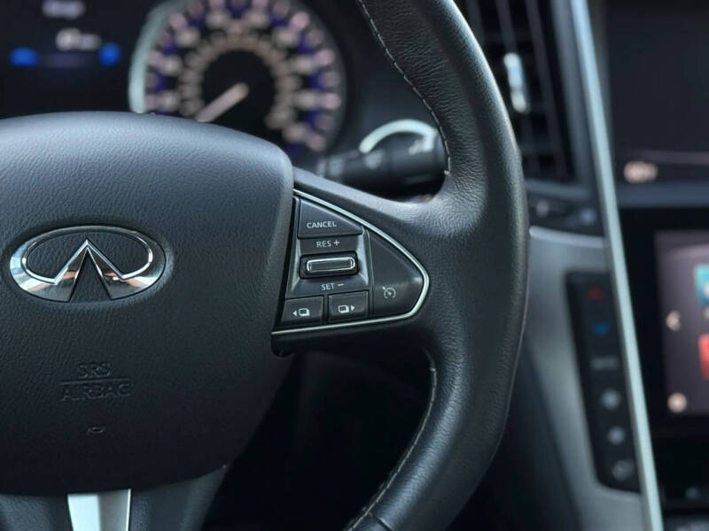 2016 Infiniti Q50 2.0T Premium