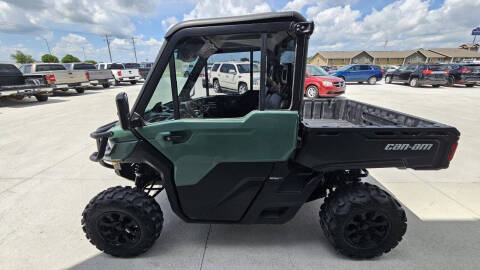2025 Can-Am Defender