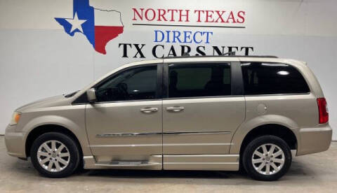 2014 Chrysler Town and Country Touring