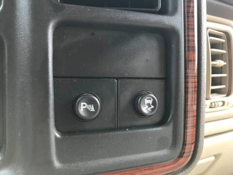 2004 Cadillac Escalade