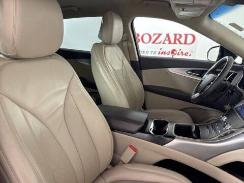 2020 Lincoln Nautilus Standard