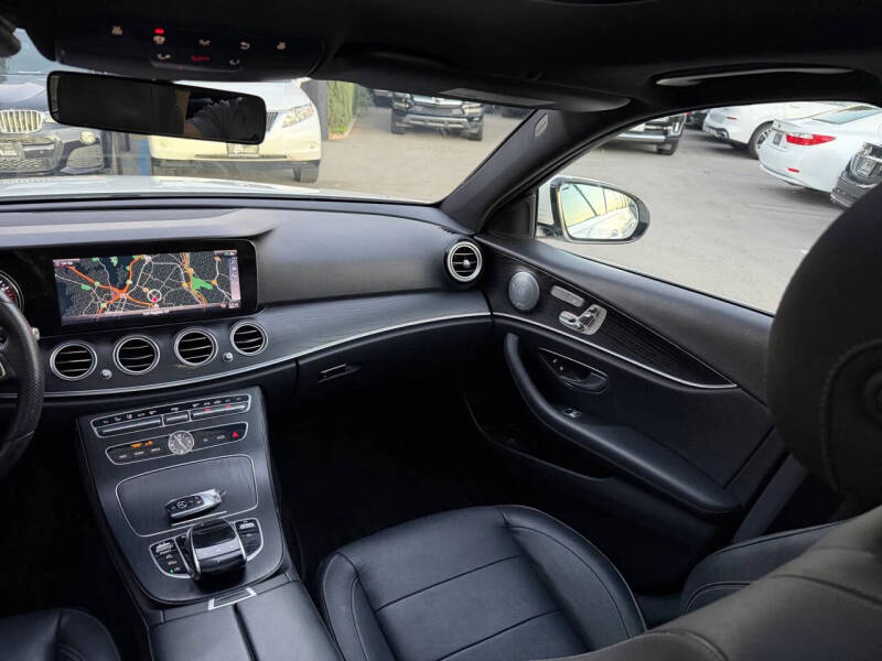 2018 Mercedes-Benz E-Class E 300