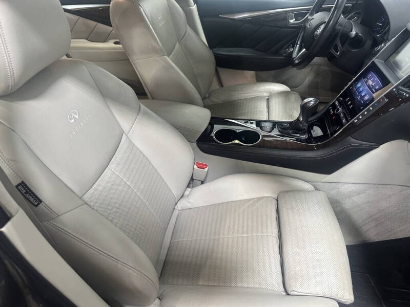 2014 Infiniti Q50 Hybrid Sport