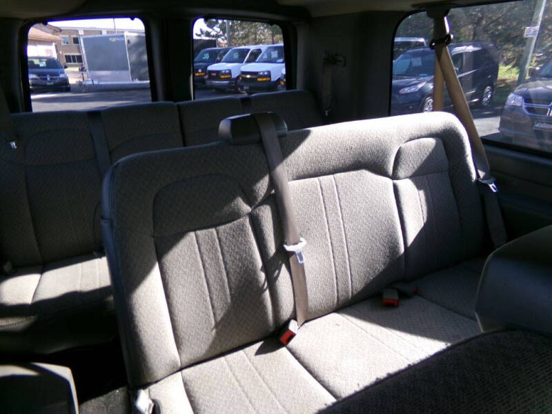 2017 Chevrolet Express LT 3500