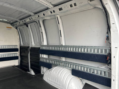 2018 Chevrolet Express 2500