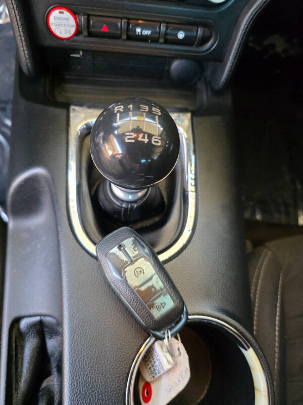 2017 Ford Mustang GT Premium