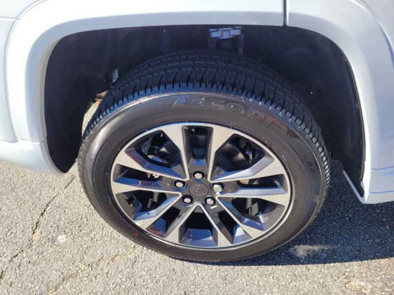 2025 Jeep Grand Cherokee Overland