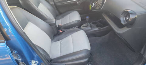 2018 Toyota Prius c Two