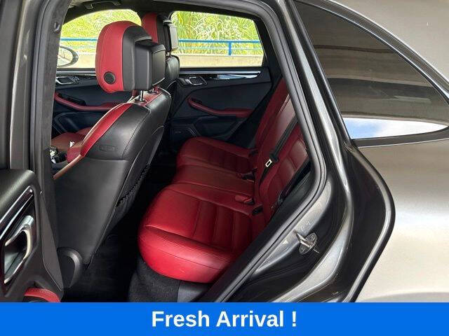 2018 Porsche Macan