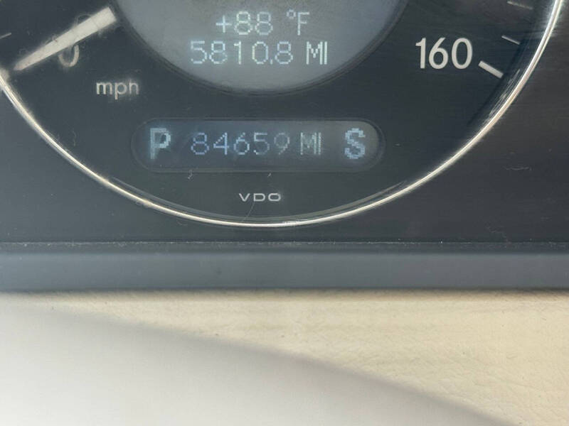 2005 Mercedes-Benz E-Class E 320