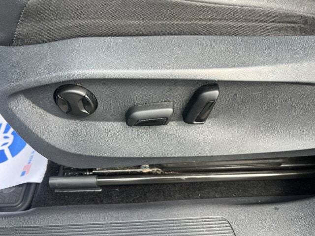 2022 Volkswagen Tiguan 32