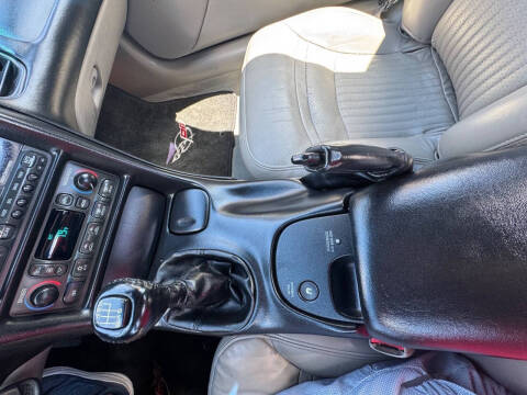 2004 Chevrolet Corvette