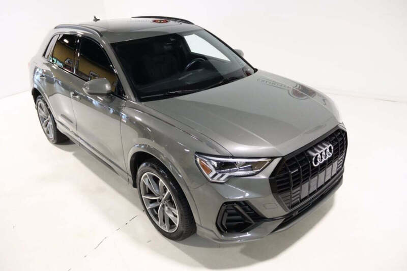 2021 Audi Q3 quattro S line Prem Plus 45 TFSI