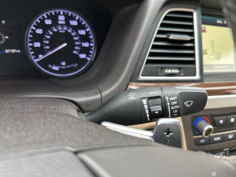 2016 Hyundai Genesis