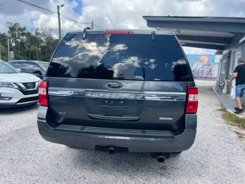 2017 Ford Expedition XLT