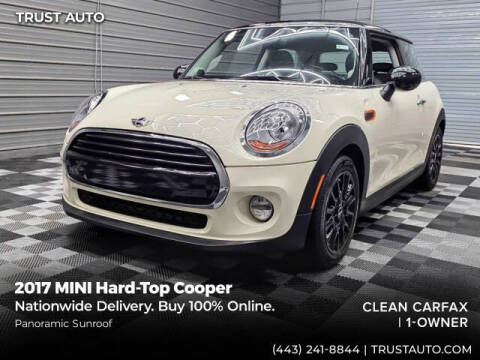 2017 MINI Hardtop 2 Door Cooper