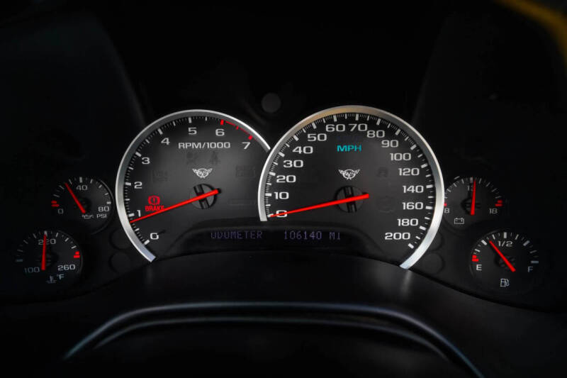 2004 Chevrolet Corvette