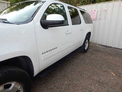 2013 Chevrolet Suburban LS