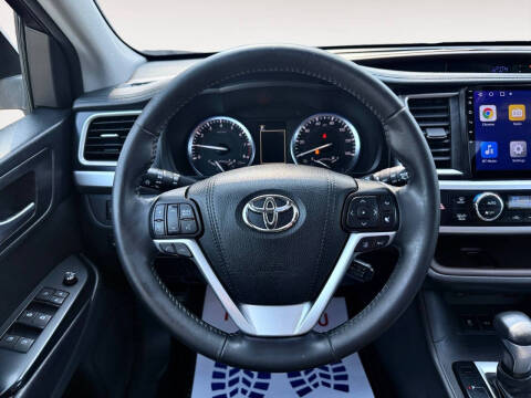 2017 Toyota Highlander XLE