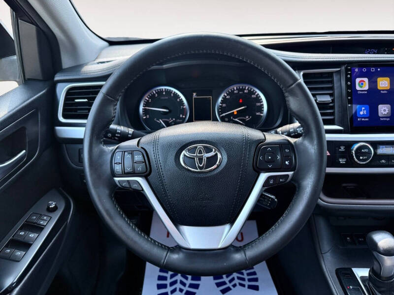 2017 Toyota Highlander XLE