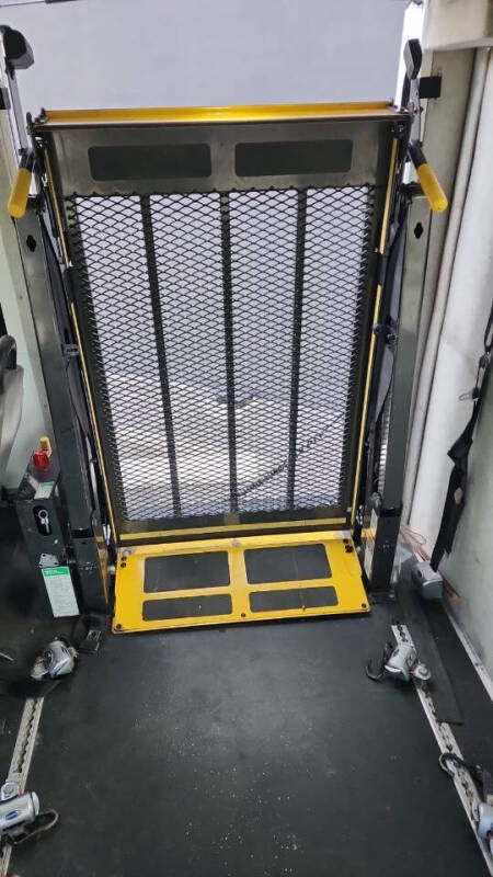 2016 Ford E-Series E-350 SD