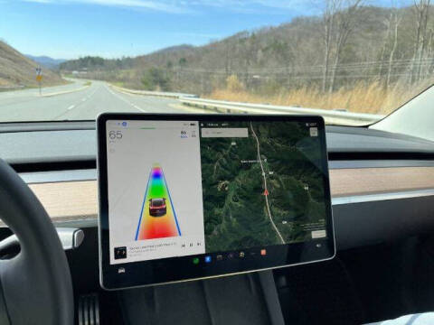 2023 Tesla 3 Performance